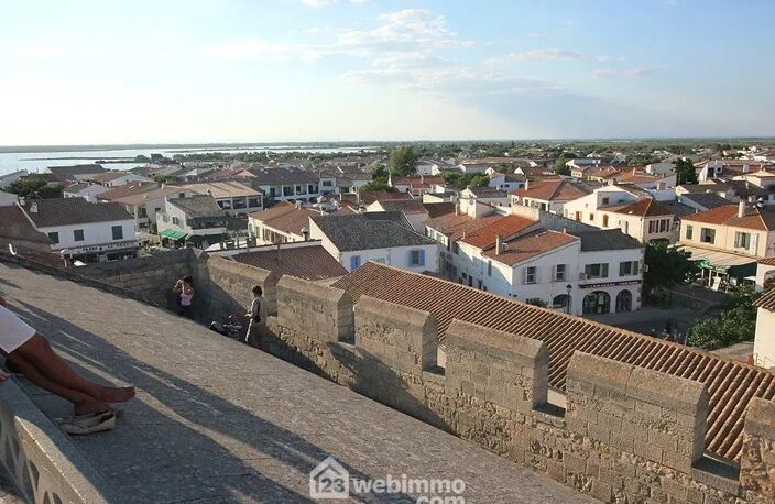 Local - 30m² - Saintes-Maries-de-la-Mer — photo 4