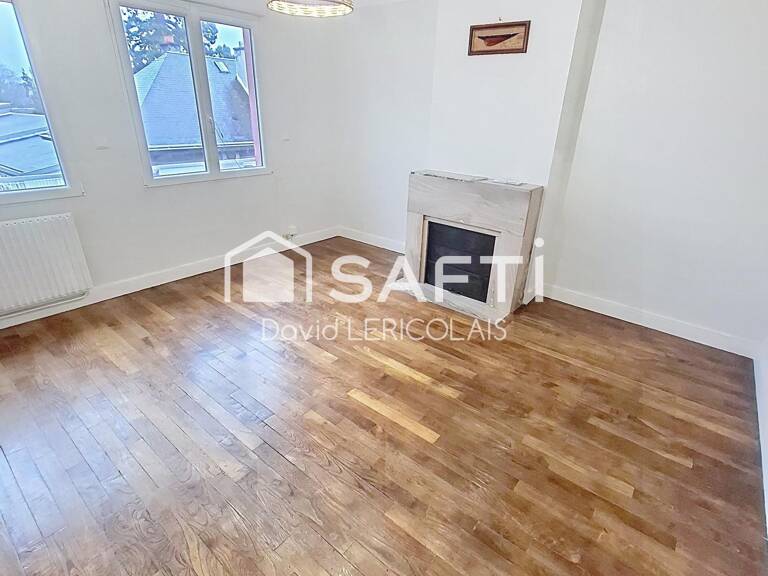 APPARTEMENT EN CENTRE VILLE AU CALME — photo 1