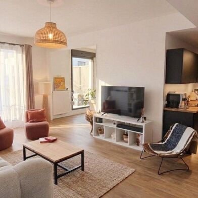 Appartement 3 pièces 329700 €