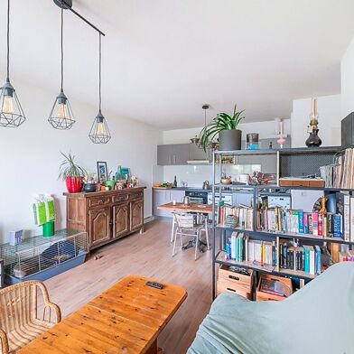 Appartement 3 pièces 262400 €