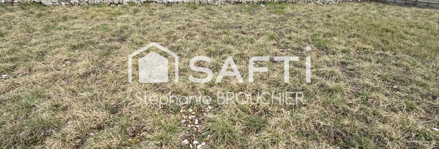 Terrain  1160 m² à vendre à Saint-Remèze (07700)