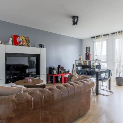 Appartement 3 pièces 215660 €