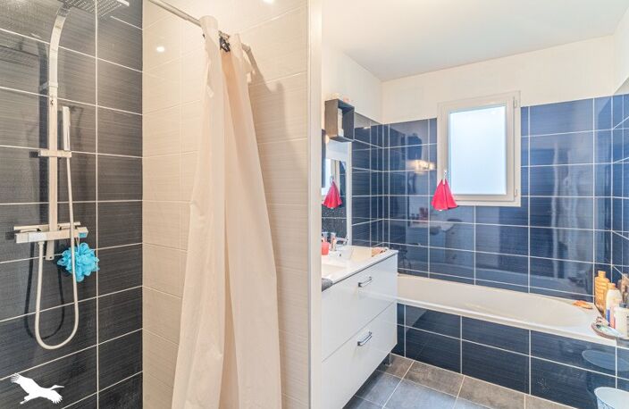 Vente maison 4 pièces 89 m² Parempuyre (33290) — photo 5