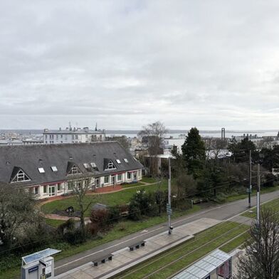 Appartement 4 pièces 140400 €