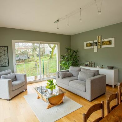 Maison 5 pièces 457600 €