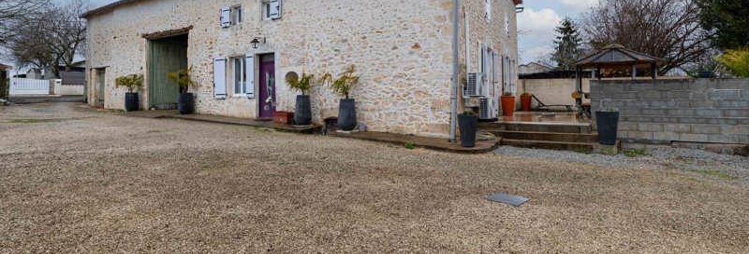 Maison 7 Pièces 160 m² à vendre à Rivières (16110)