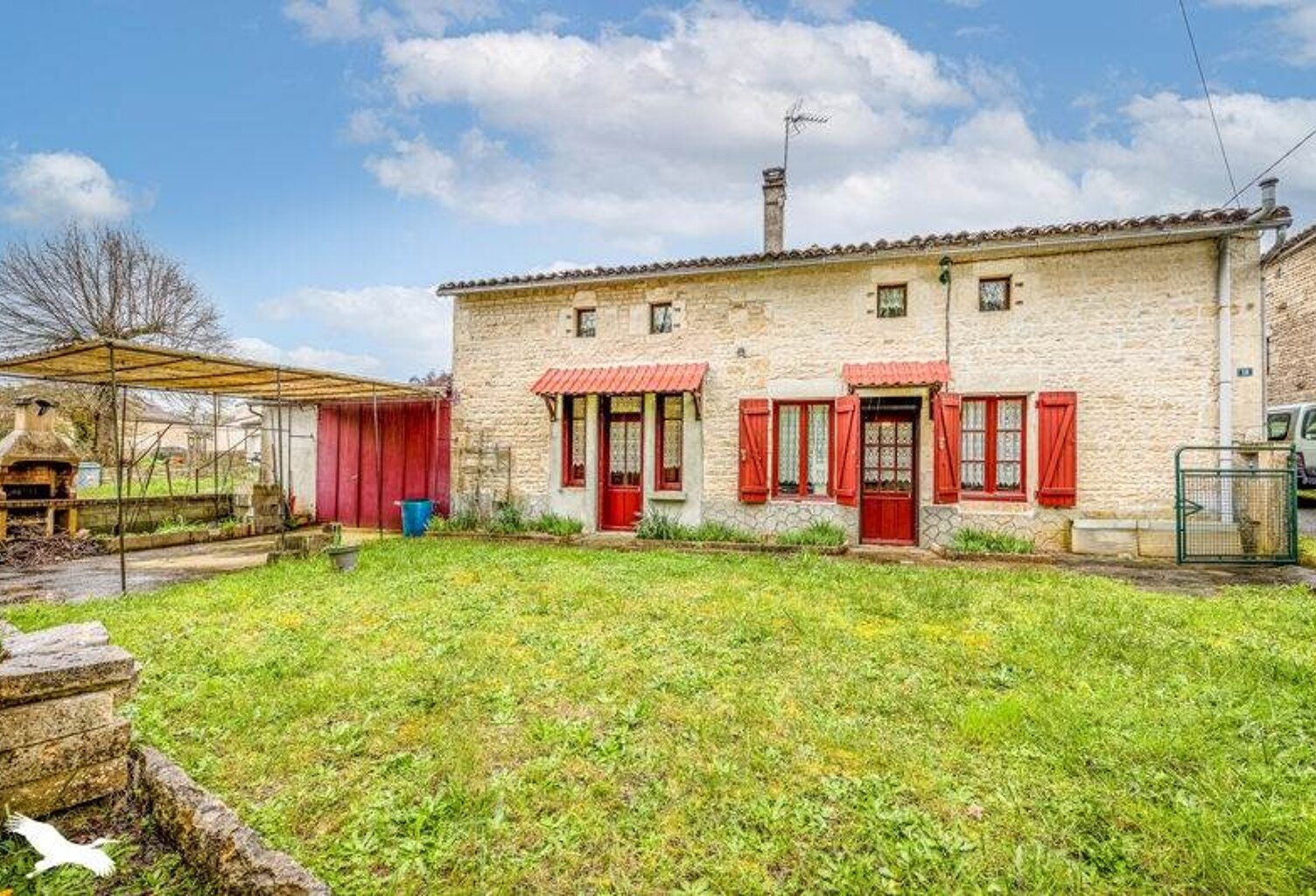 Maison de bourg de 5 pièces principales — photo 1