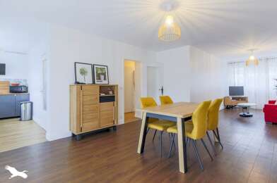 Appartement 4 pièces 241960 €