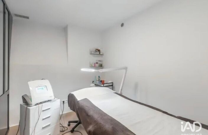 Vente Boutique/Local commercial 45 m&sup2; — photo 2