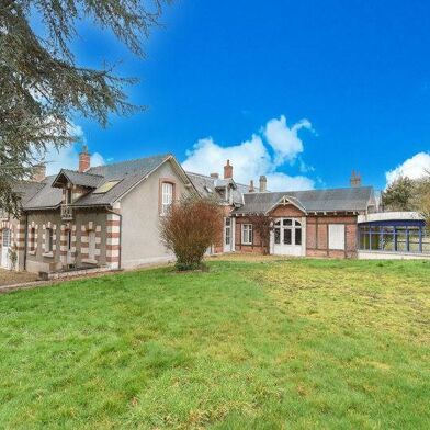 Maison 14 pièces 602025 €