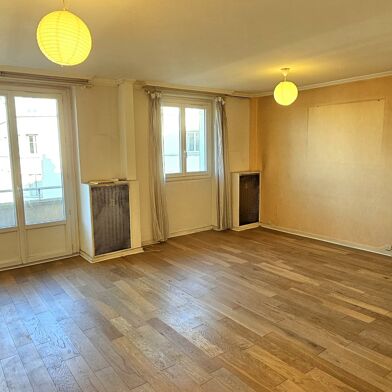 Appartement 4 pièces 321000 €