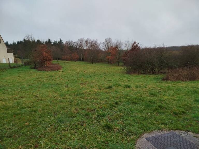 Terrain à bâtir de 0 pièces principales — photo 1
