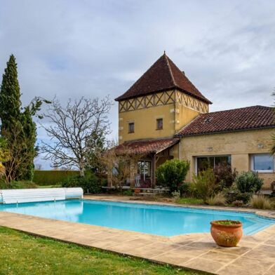 Maison 10 pièces 470000 €