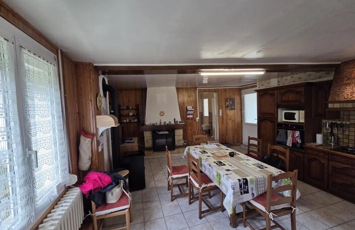 Exclusivité – Corps de ferme 168 m² – Crécy-sur-Serre — photo 3