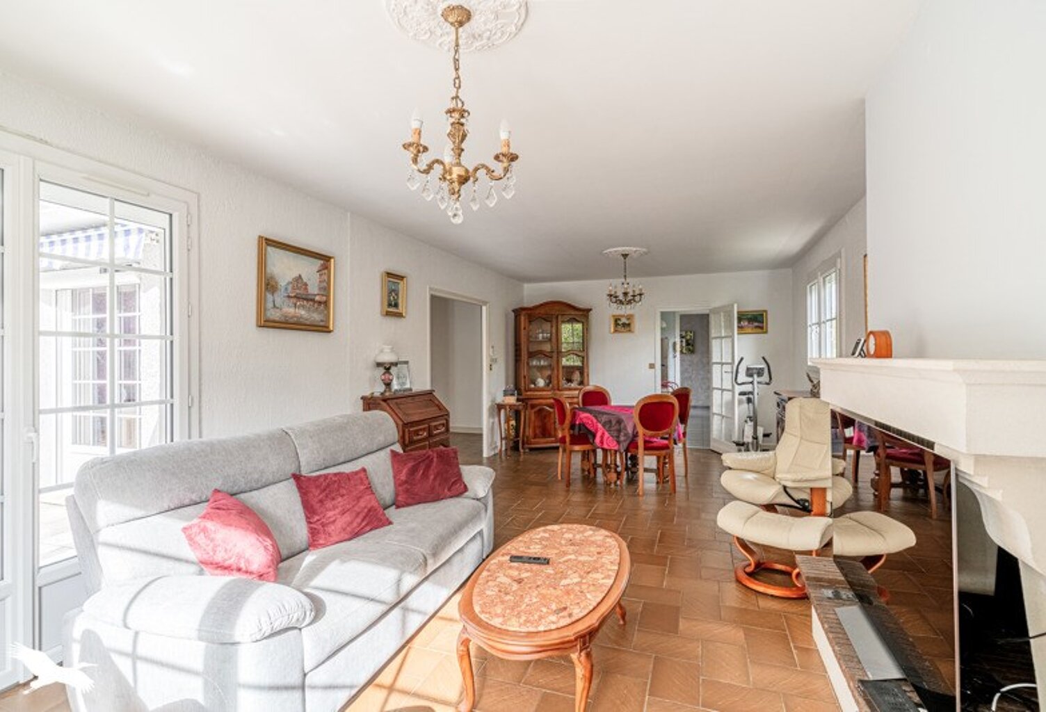 Vente maison 5 pièces 113 m² Léognan (33850) — photo 1