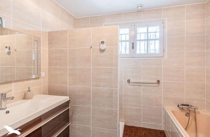Vente maison 5 pièces 113 m² Léognan (33850) — photo 4