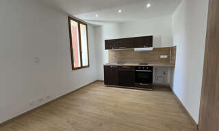 Appartement 1 Pièce 24 m² à louer à Hyères (83400)