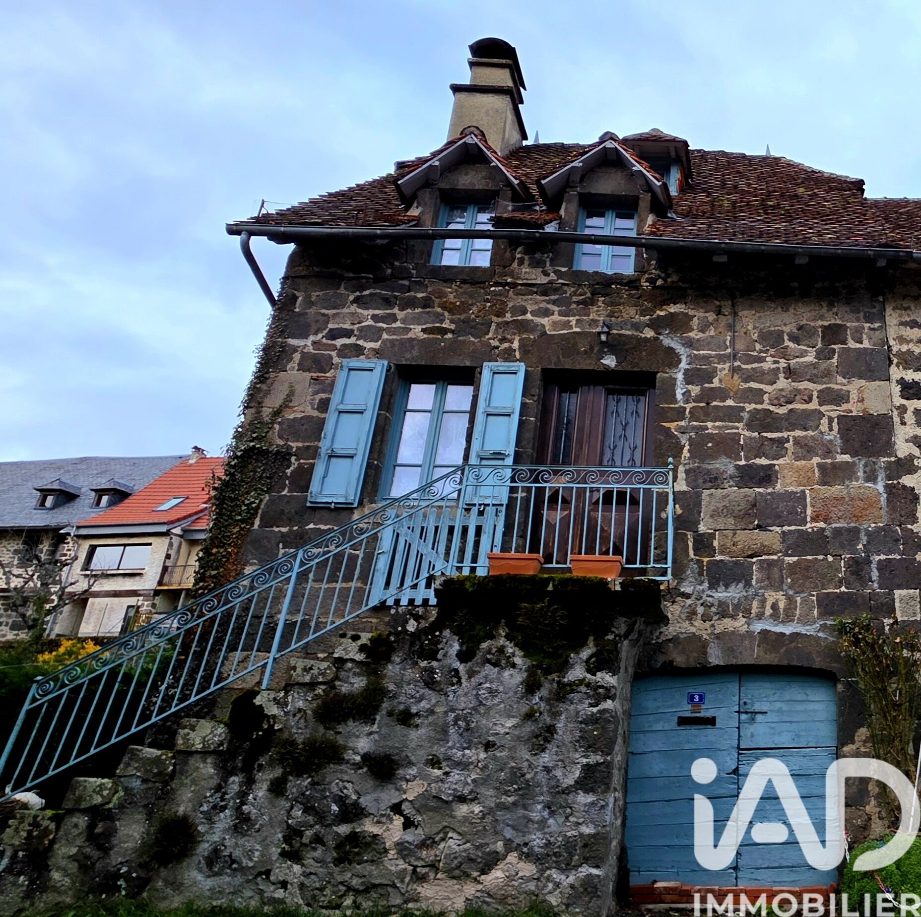 St-Cirgues-De-Jordanne - 87m² - 4p. - 2ch.