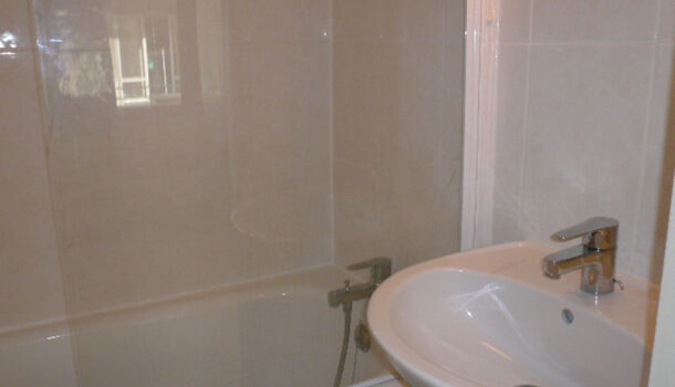 Appartement 1 pièces  à louer Grenoble 38000