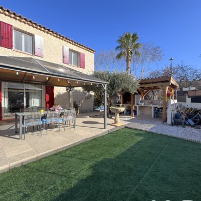 Maison 4 pièces 729000 €