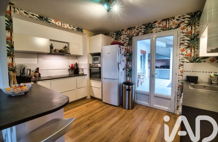 Vente Maison traditionnelle 7 pièces — photo 4