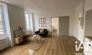 Immeuble  400 m² à vendre à Saint-Jean-d'Angély (17400)