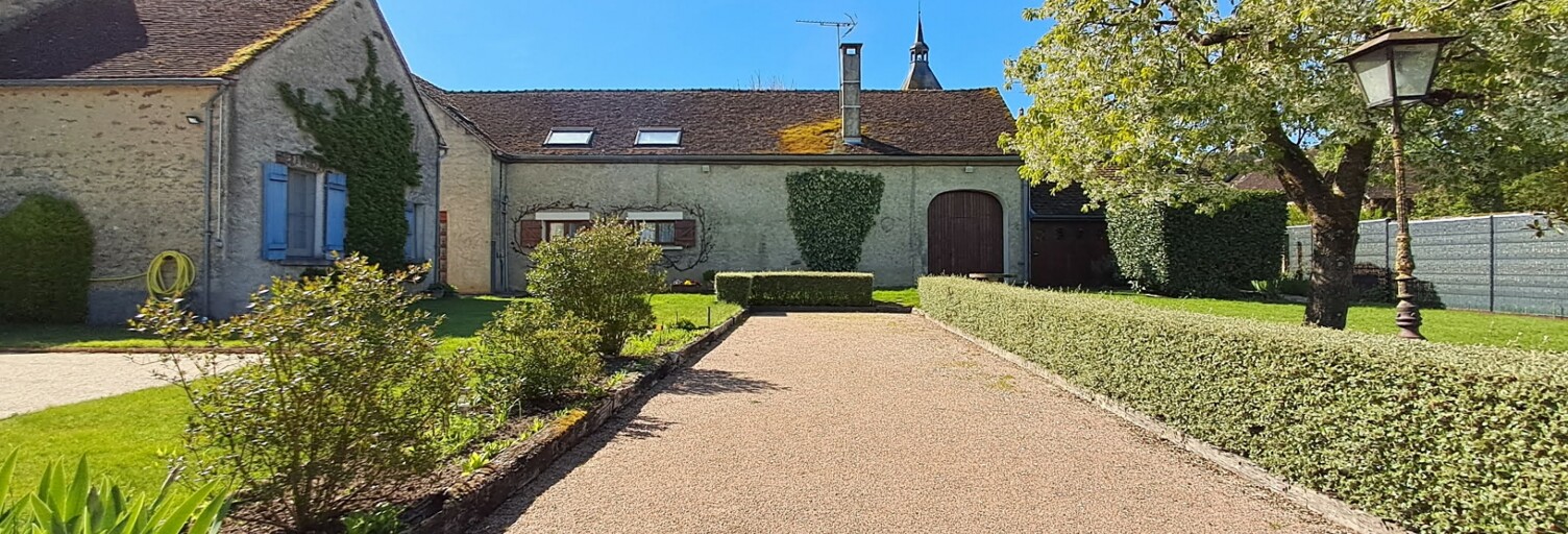 Maison 8 Pièces 200 m² à vendre à Carisey (89360)
