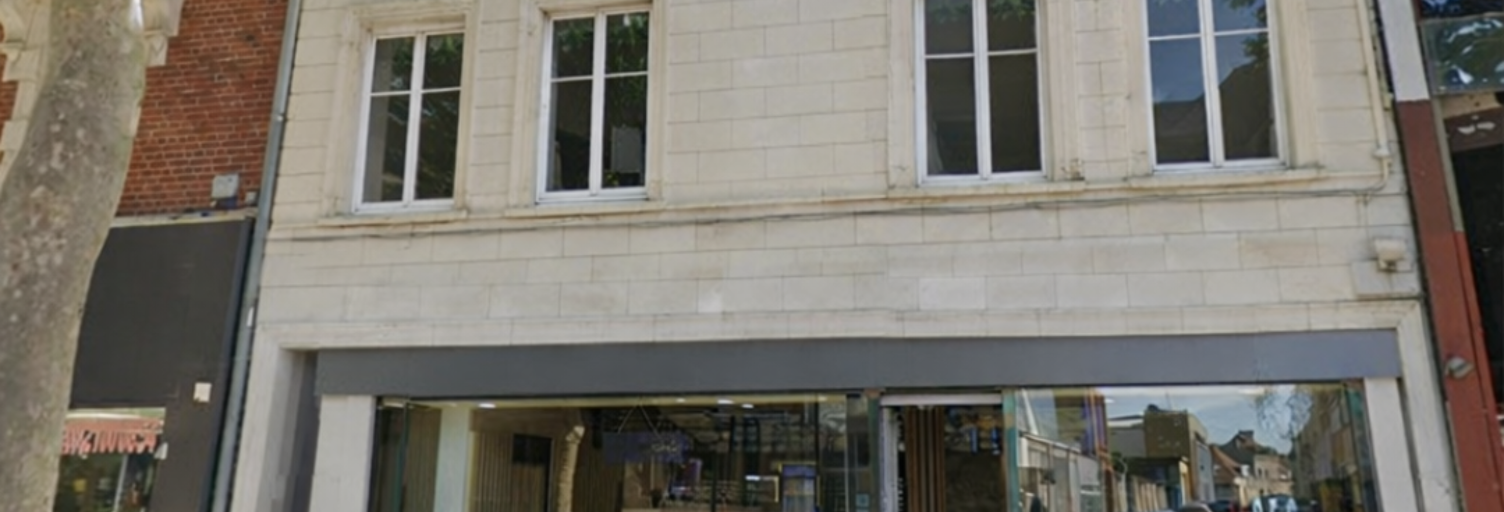 Divers  235 m² à vendre à Calais (62100)