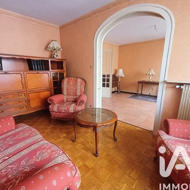 Appartement 4 pièces 99000 €