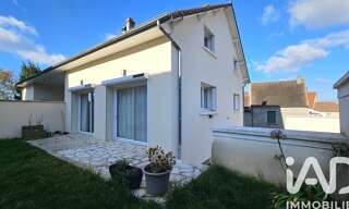 Maison 8 Pièces 158 m² à vendre à Orgeval (78630)