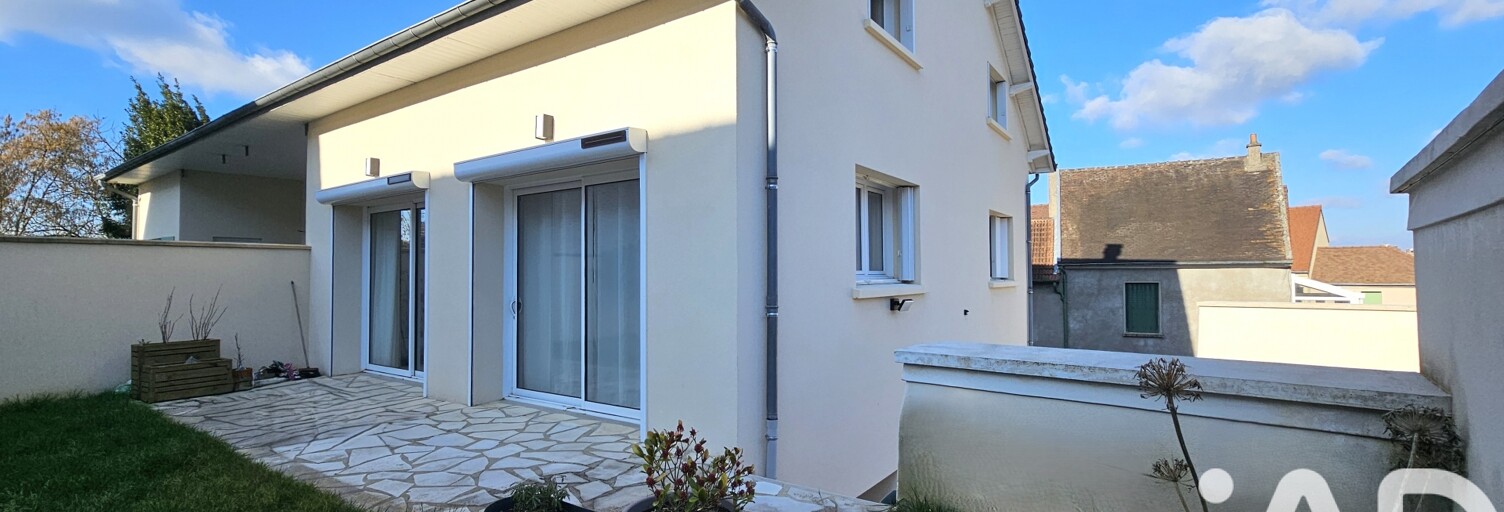 Maison 8 Pièces 158 m² à vendre à Orgeval (78630)