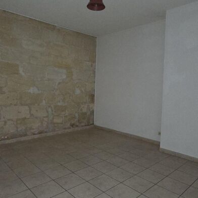 Appartement 2 pièces 610 €