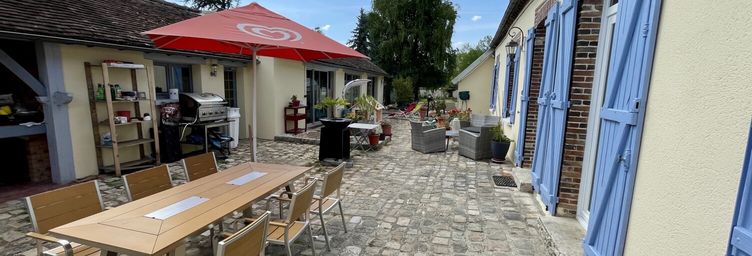 Maison 8 Pièces 220 m² à vendre à Fontaine-la-Gaillarde (89100)