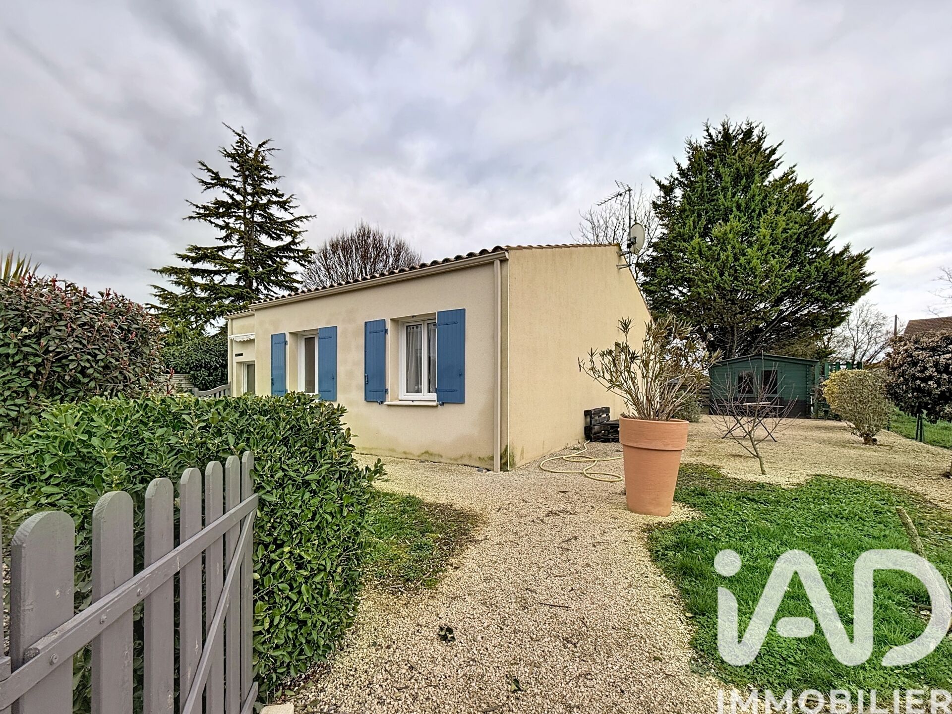 St-Sauveur-D-Aunis - 89m² - 4p. - 3ch.