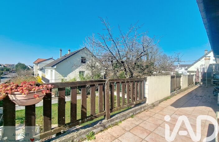 Vente Maison/villa 8 pièces — photo 3