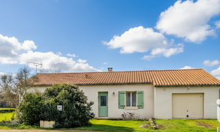 Maison 5 Pièces 117 m² à vendre à Périgné (79170)