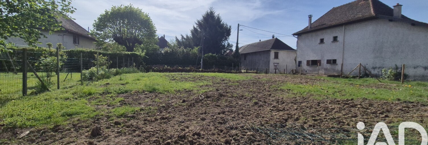 Terrain  587 m² à vendre à Dolomieu (38110)