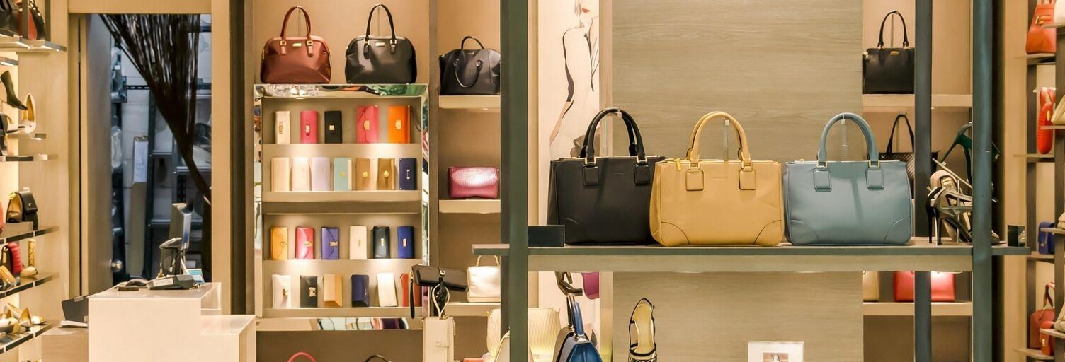 Commerce  390 m² à vendre à Rochefort (17300)