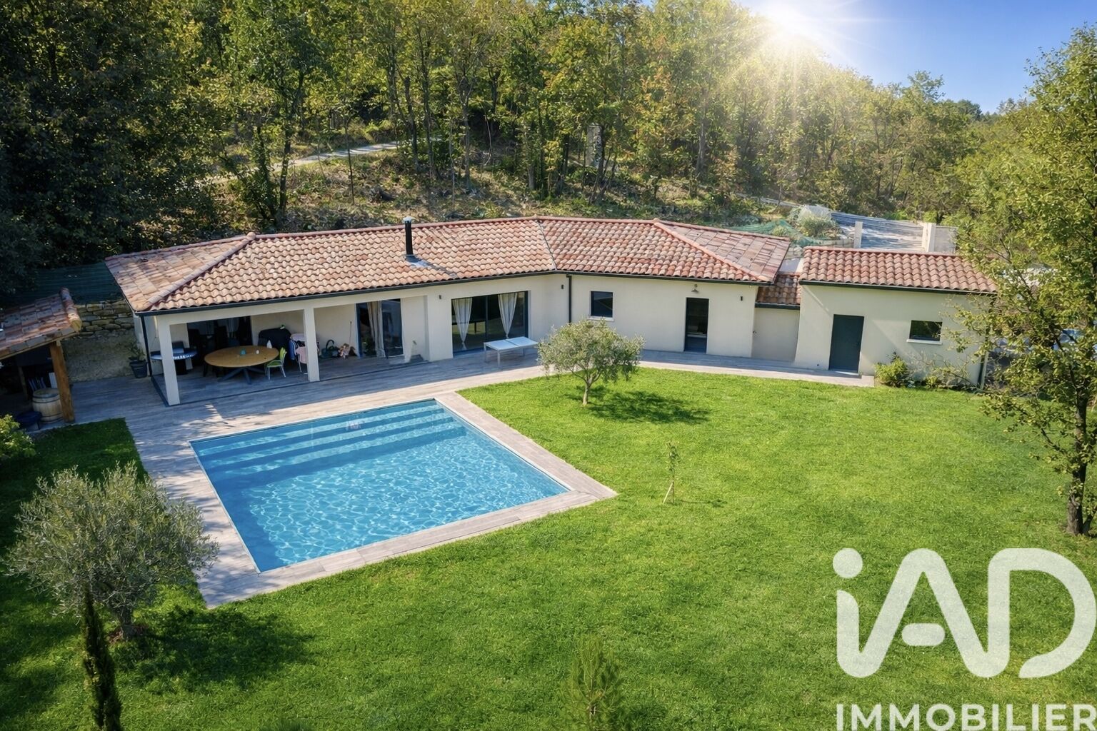 Le-Poet-Laval - 116m² - 4p. - 3ch.