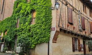 Immeuble  318 m² à vendre à Lisle-sur-Tarn (81310)