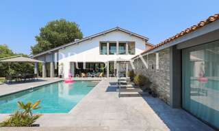 location vacances Maison 6 Pièces 280 m² à Arbonne (64210)