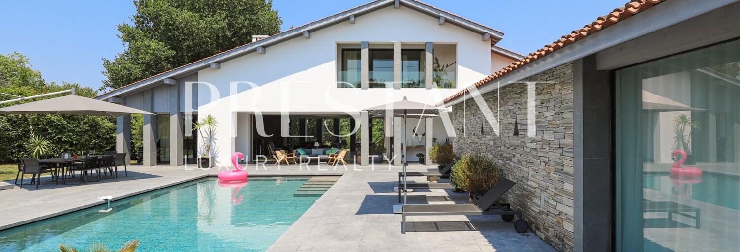 location vacances Maison 6 Pièces 280 m² à Arbonne (64210)