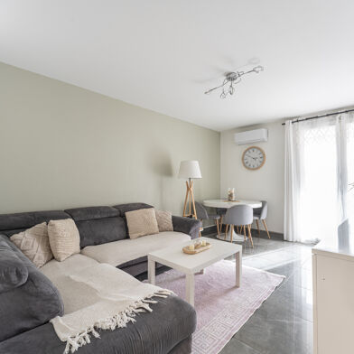 Appartement 3 pièces 230000 €