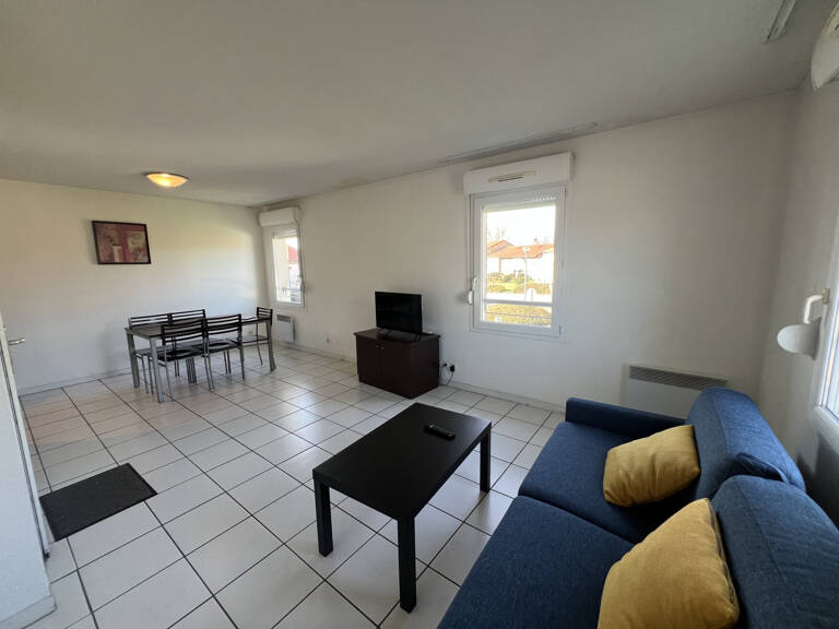 GERZAT, investissement locatif LMNP, T2 + Parking — photo 1