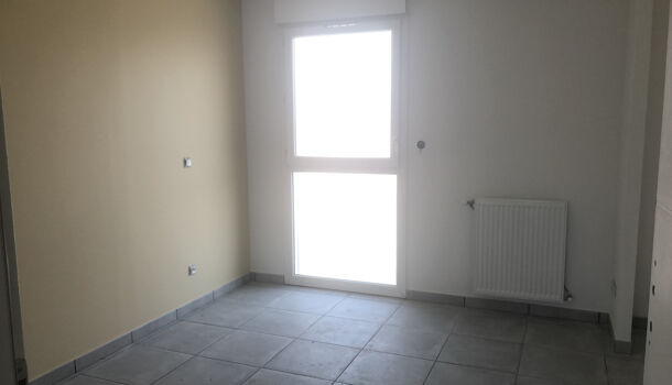 Villa / Maison 4 pièces  à louer Anneyron 26140