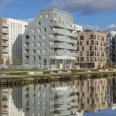 Appartement 2 pièces 243900 €