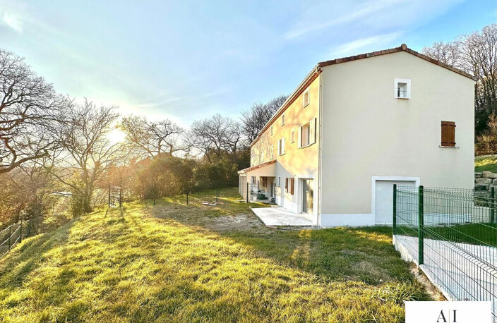 Villa 5 chambres avec garage et jardin quartier recherché — photo 2