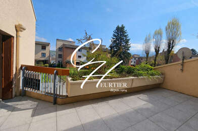 Appartement 5 pièces 260000 €
