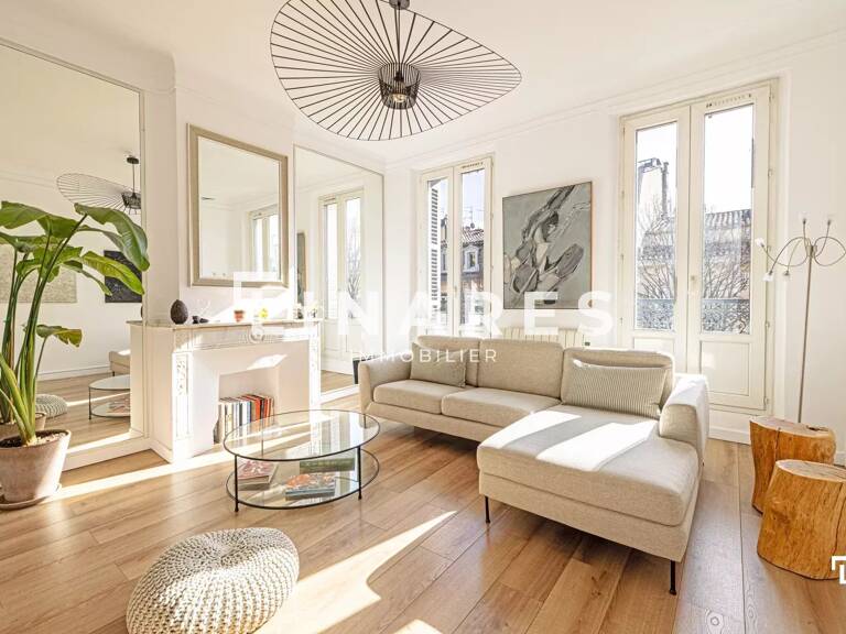COEUR LONGCHAMP - Appartement T3 de 81m2 - Balcons - Cave - 1300 — photo 1