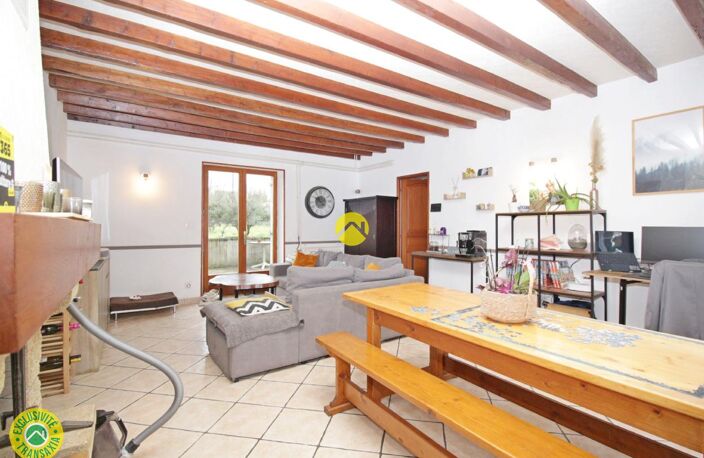 MAISON DE CHARME AVEC JARDIN — photo 2